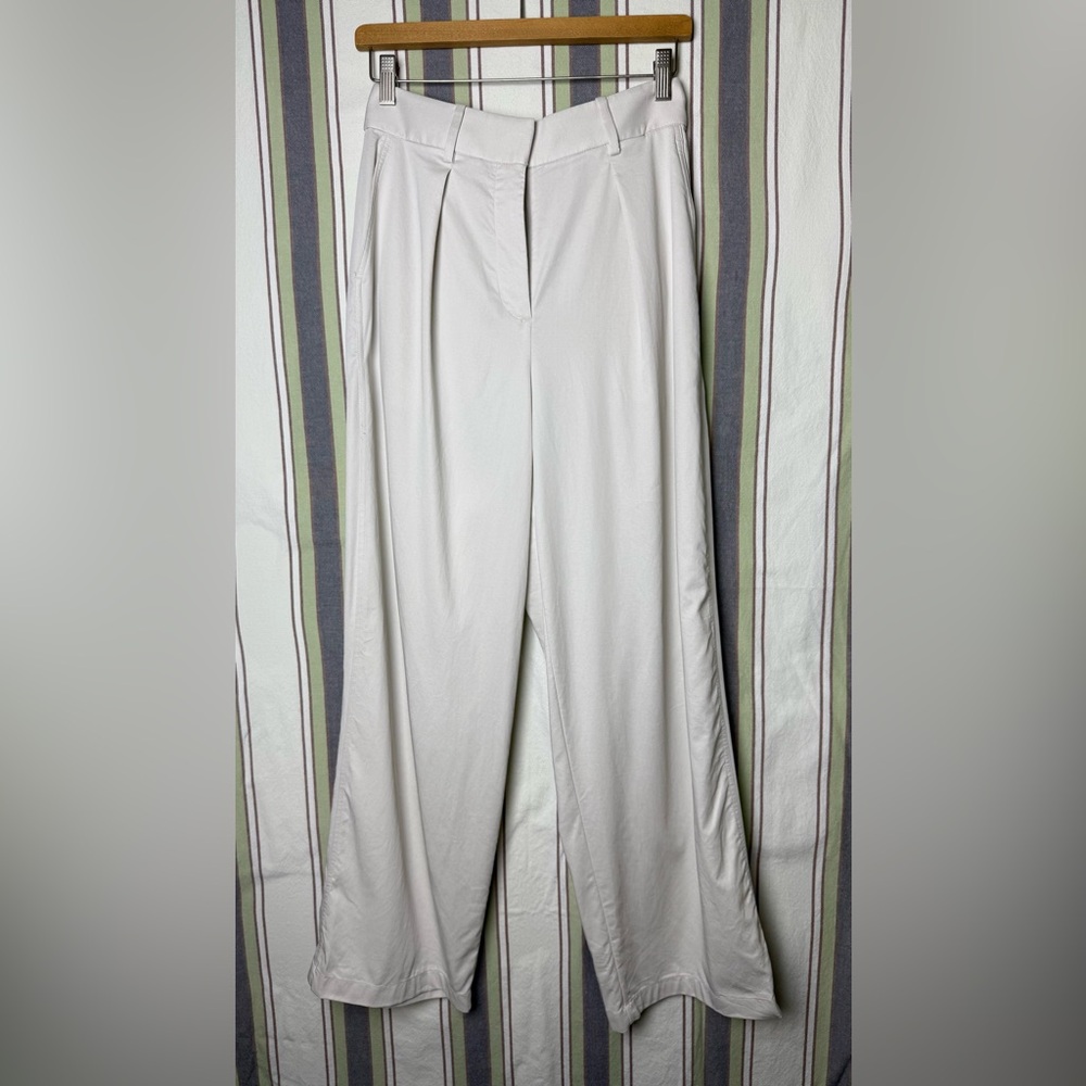 Lululemon Pleat-Front High-Rise Trousers